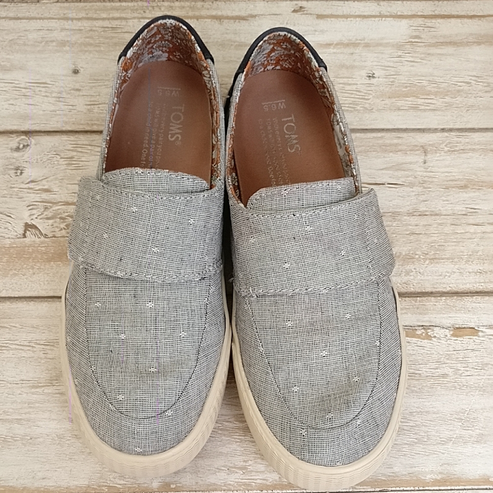 Tom's Altair Grey Chambray Dot size 6.5
